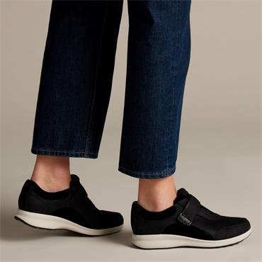 Clarks Un Adorn Lo-Black Combi